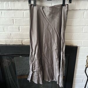Quince Gray Midi Slip Skirt for Casual Wear